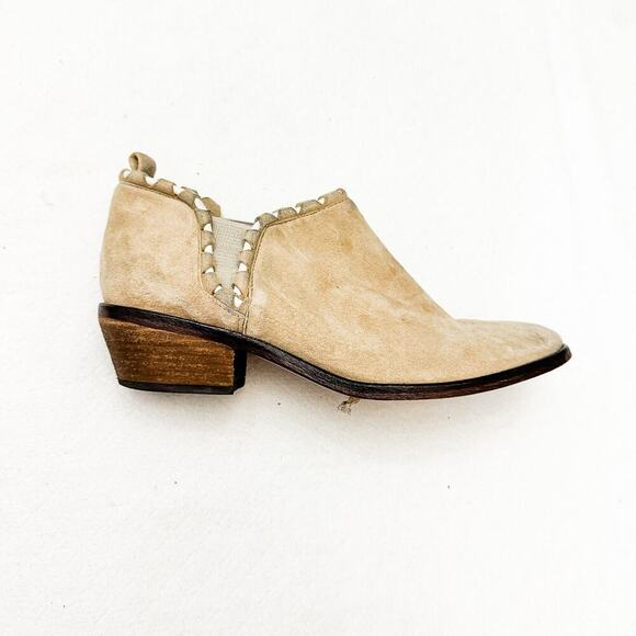 Schutz Cream Suede Cutout Boots Slip On Almond Toe Size 6.5 - Picture 4 of 6